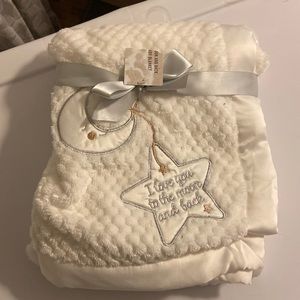 NWT baby blanket